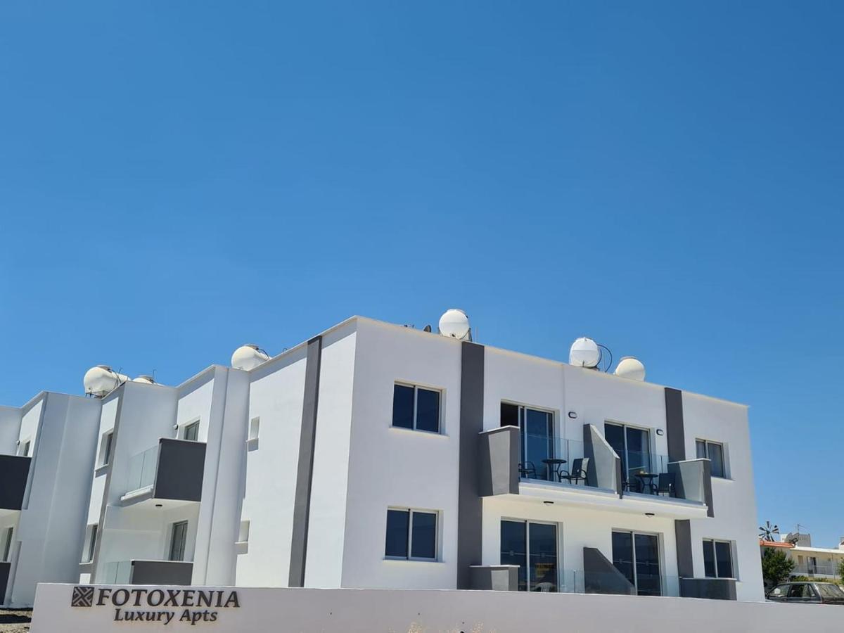 Fotoxenia Luxury Apts Паралимни Экстерьер фото
